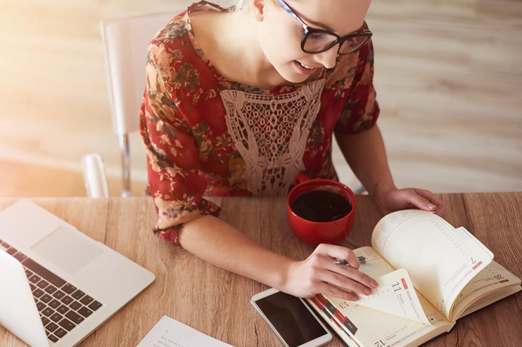 Revise cuando debe pagar impuestos.